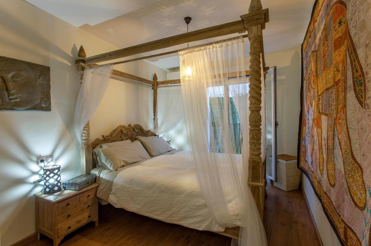 Luxurious & Alluring Home In Historic Town Valencia Buitenkant foto