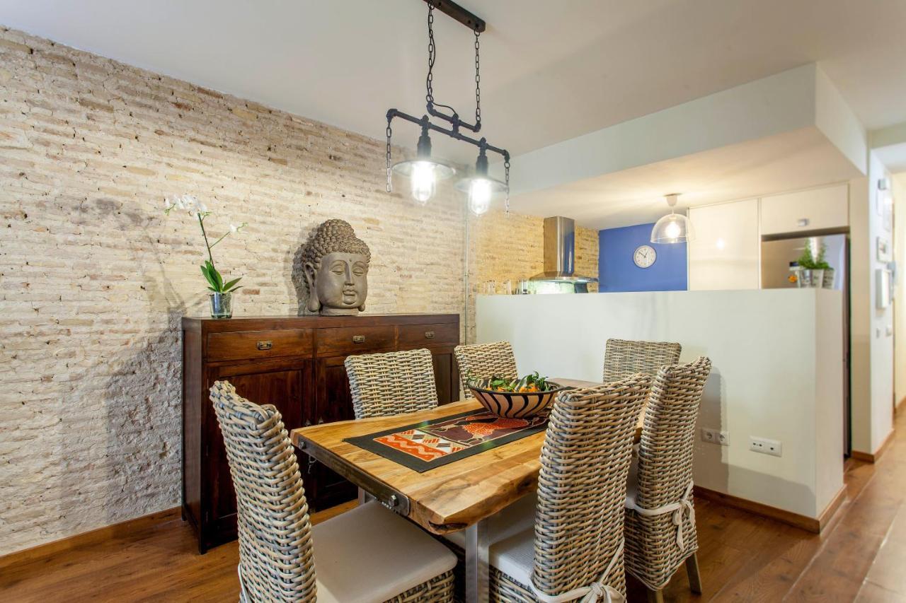 Luxurious & Alluring Home In Historic Town Valencia Buitenkant foto
