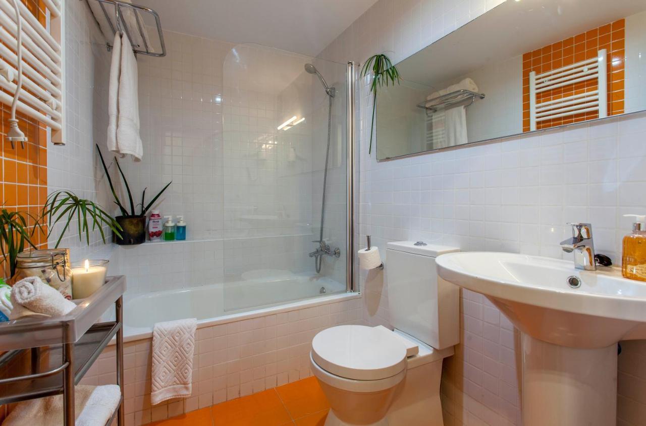 Luxurious & Alluring Home In Historic Town Valencia Buitenkant foto
