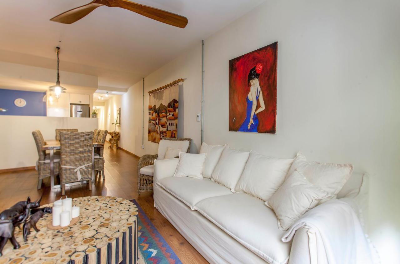Luxurious & Alluring Home In Historic Town Valencia Buitenkant foto